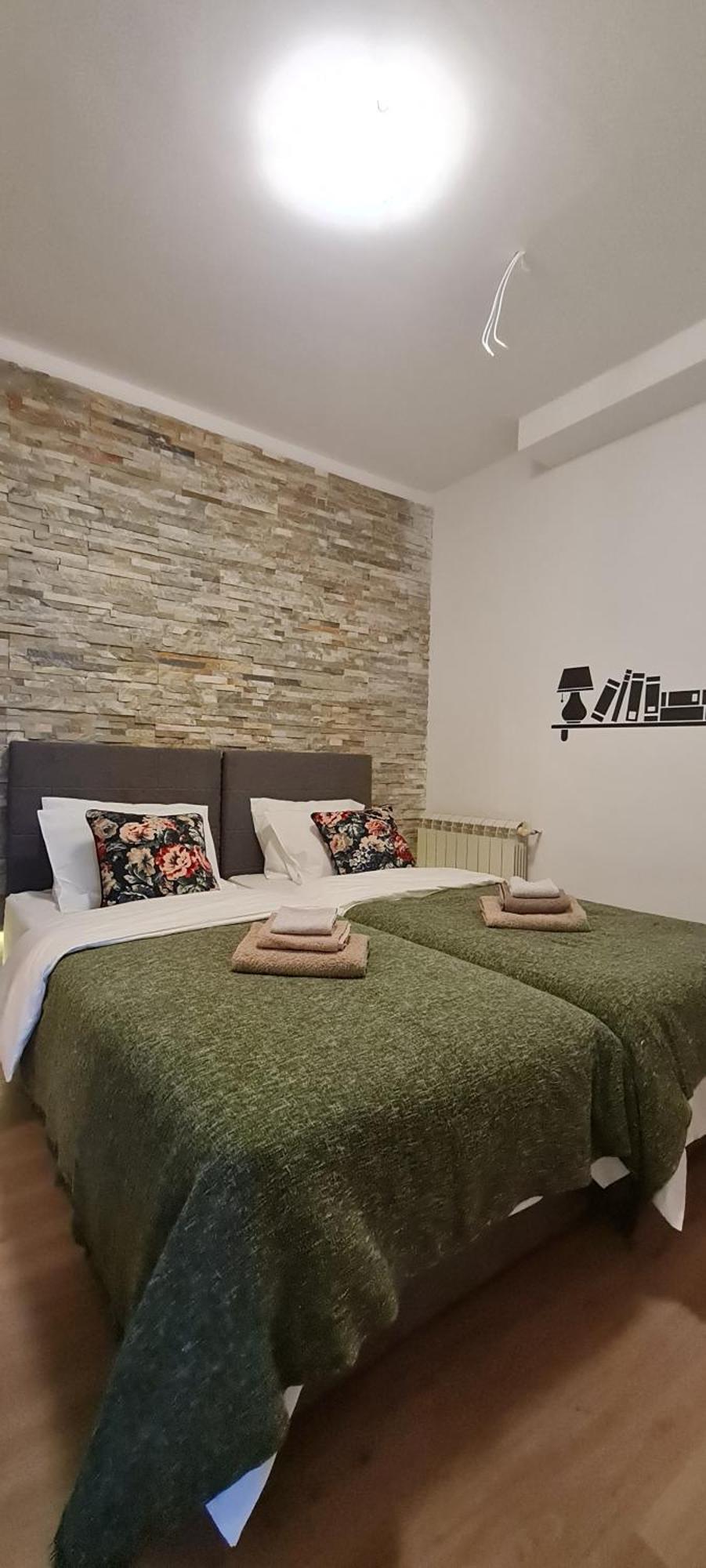 Minicity Inn Belgrade Room photo